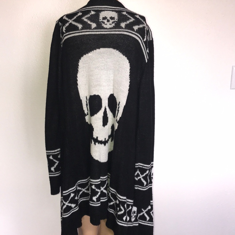 Skull cardigan